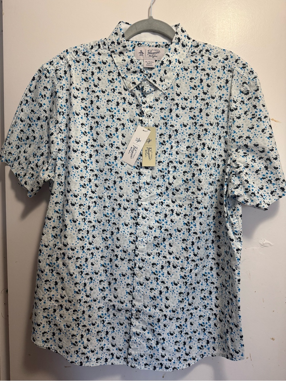 Original Penguin Short-Sleeve Button-Down with Blue and Black pattern print - XL